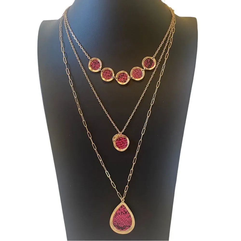 Hammered Gold Tone Three Layered Necklace in Red Dragon Print.